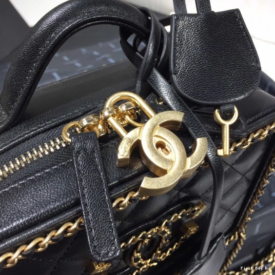 First Bag Ru SMALL VANITY CHANEL CASE LARGE 0823